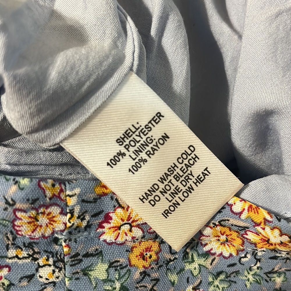 Lulu’s Floral Wrap Romper - Picture 5 of 8